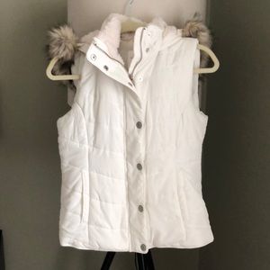 Aeropostale vest